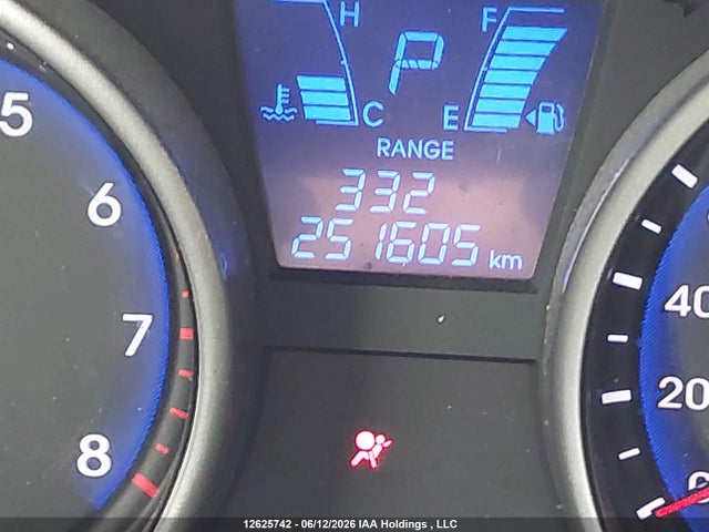 2011 Hyundai Tucson Limited მანქანა იყიდება აუქციონზე, vin: KM8JUCAC2BU189356, აუქციონის ნომერი: 12625742