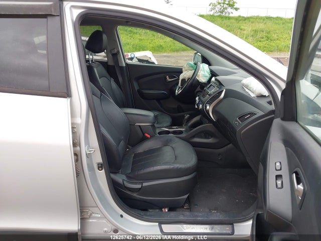 2011 Hyundai Tucson Limited მანქანა იყიდება აუქციონზე, vin: KM8JUCAC2BU189356, აუქციონის ნომერი: 12625742