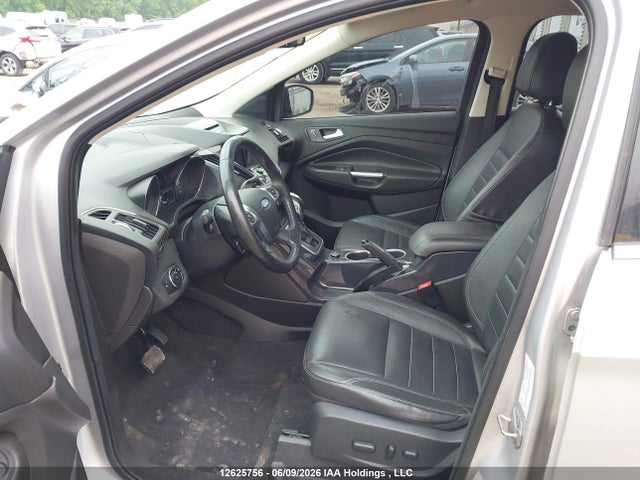 1FMCU9J94EUA79784 Ford Escape