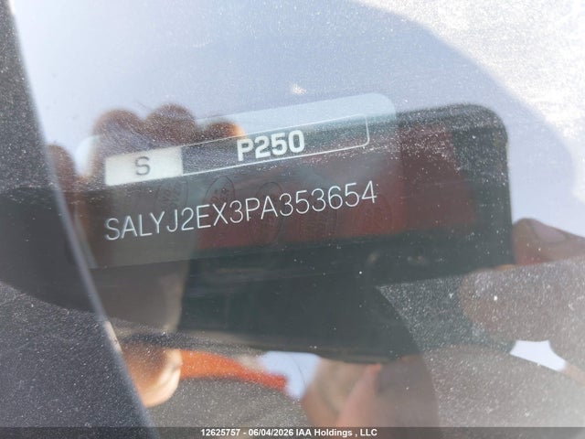 SALYJ2EX3PA353654 Land Rover Range Rover Velar P250 S