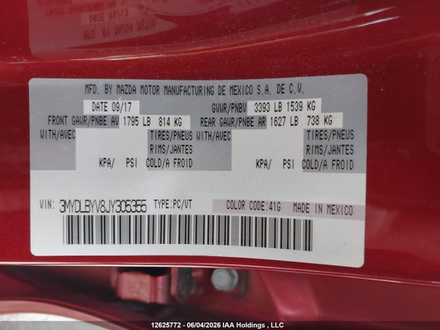 2018 Toyota Yaris Premium მანქანა იყიდება აუქციონზე, vin: 3MYDLBYV8JY305355, აუქციონის ნომერი: 12625772