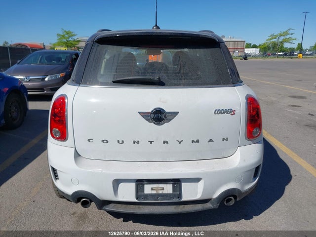 Mini Countryman Cooper S 2014 WMWZC5C55EWP36808 Image 16