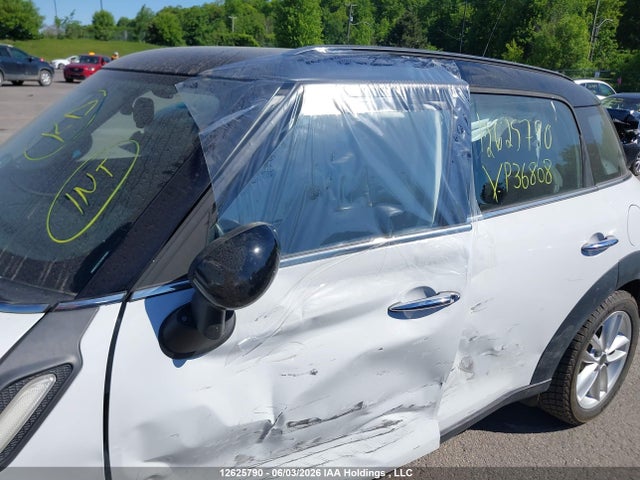 Mini Countryman Cooper S 2014 WMWZC5C55EWP36808 Image 21