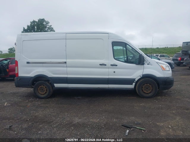 Ford Transit-250 2015 1FTNR2CM2FKA69050 Image 13