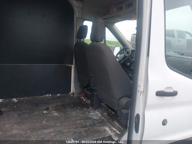 Ford Transit-250 2015 1FTNR2CM2FKA69050 Image 8