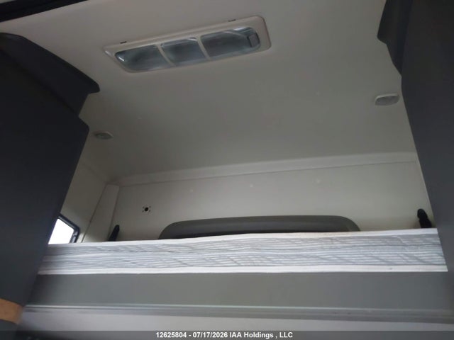 2015 International Prostar მანქანა იყიდება აუქციონზე, vin: 3HSDJAPT7FN659236, აუქციონის ნომერი: 12625804