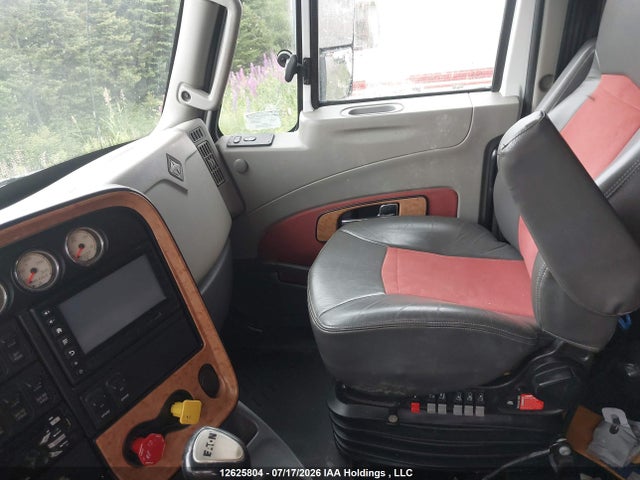2015 International Prostar მანქანა იყიდება აუქციონზე, vin: 3HSDJAPT7FN659236, აუქციონის ნომერი: 12625804