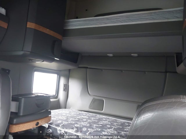 2015 International Prostar მანქანა იყიდება აუქციონზე, vin: 3HSDJAPT7FN659236, აუქციონის ნომერი: 12625804