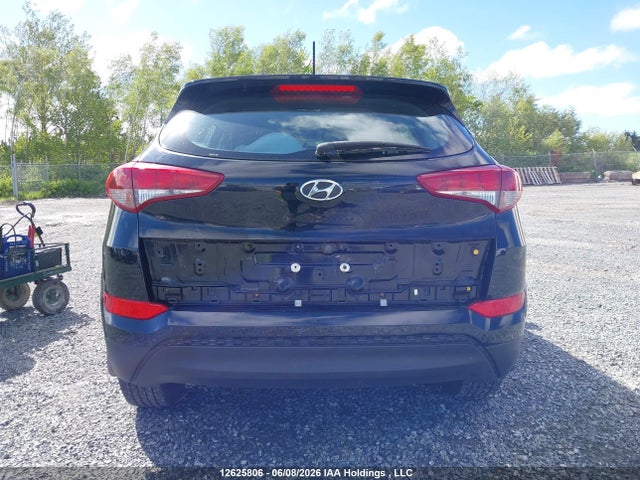 Hyundai Tucson Base 2.0l 2018 KM8J2CA44JU749908 Image 17