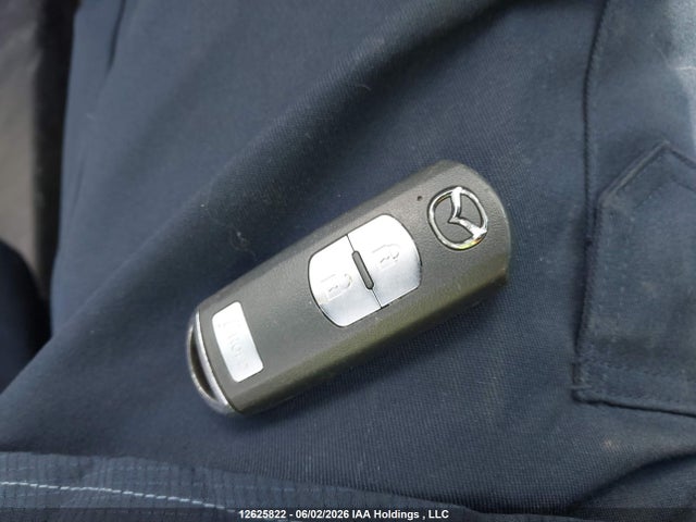 3MZBN1L7XHM124128 Mazda 3 TOURING