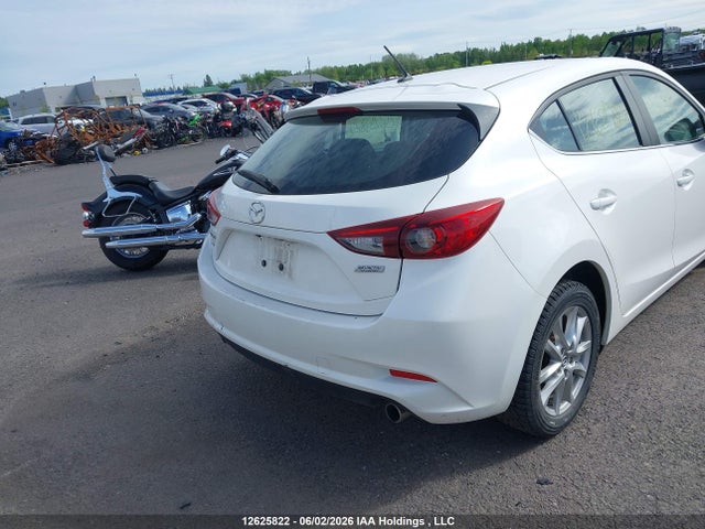3MZBN1L7XHM124128 Mazda 3 TOURING