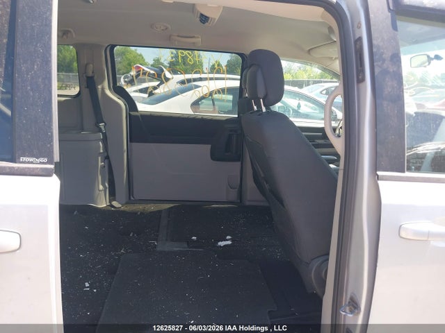 12625827 :رقم المزاد ، 2D4RN4DE6AR378937 vin ، 2010 Dodge Grand Caravan Se مزاد بيع