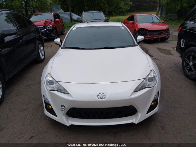 2013 Toyota Scion Fr-s მანქანა იყიდება აუქციონზე, vin: JF1ZNAA17D1712565, აუქციონის ნომერი: 12625836