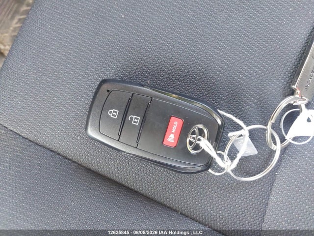 Toyota Corolla Cross Le 2025 7MUCAABG0SV123183 Image 11