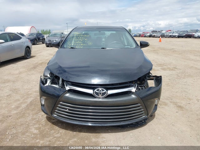12625850 :رقم المزاد ، 4T1BF1FK4HU353430 vin ، 2017 Toyota Camry Le مزاد بيع