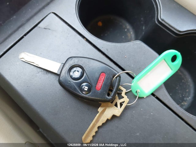 2010 Honda Cr-v მანქანა იყიდება აუქციონზე, vin: 5J6RE4H77AL808373, აუქციონის ნომერი: 12625859