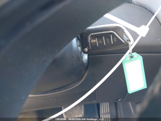 Продаж на аукціоні авто 2014 Hyundai Elantra Gt, vin: KMHD35LH4EU221779, номер лоту: 12625896