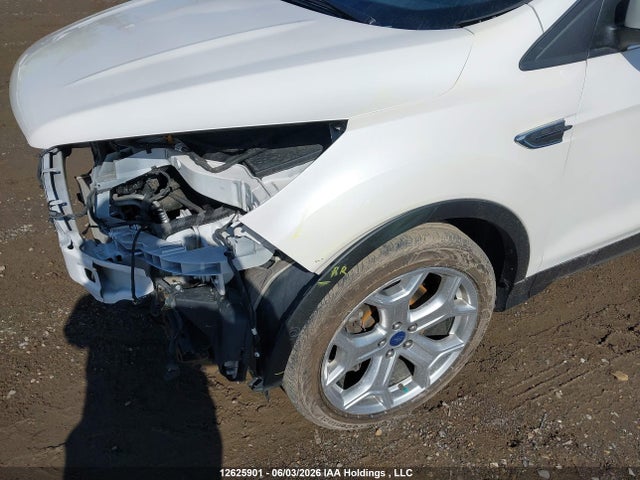 Продаж на аукціоні авто 2017 Ford Escape Titanium, vin: 1FMCU9J90HUD96935, номер лоту: 12625901