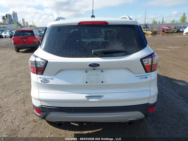 Продаж на аукціоні авто 2017 Ford Escape Titanium, vin: 1FMCU9J90HUD96935, номер лоту: 12625901