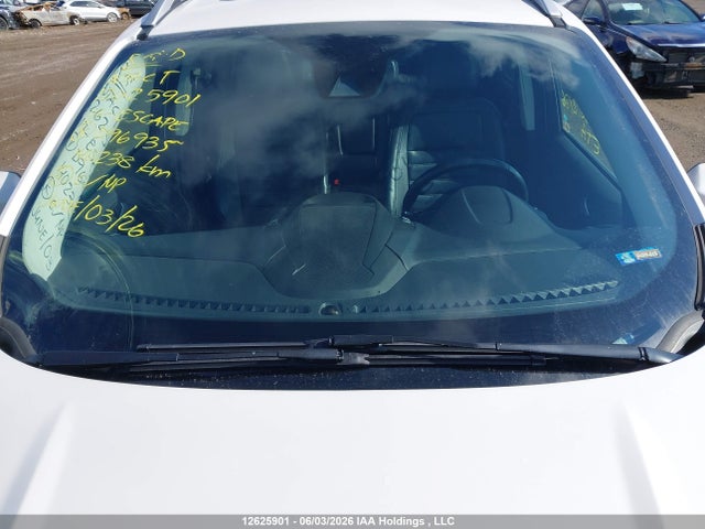 Продаж на аукціоні авто 2017 Ford Escape Titanium, vin: 1FMCU9J90HUD96935, номер лоту: 12625901