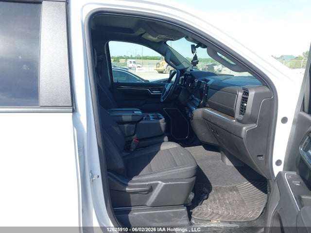 2026 Chevrolet Silverado K1500 Lt მანქანა იყიდება აუქციონზე, vin: 2GCUKDED8T1117901, აუქციონის ნომერი: 12625910