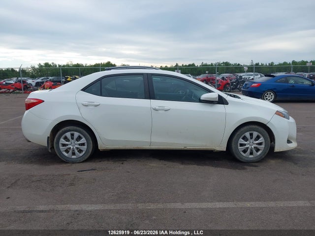 Toyota COROLLA CE 2018 2T1BURHE5JC979913 Image 12