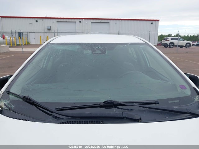 Toyota COROLLA CE 2018 2T1BURHE5JC979913 Image 16
