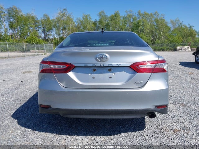 Продажа на аукционе авто 2018 Toyota Camry Xle, vin: 4T1B11HK7JU027154, номер лота: 12625947