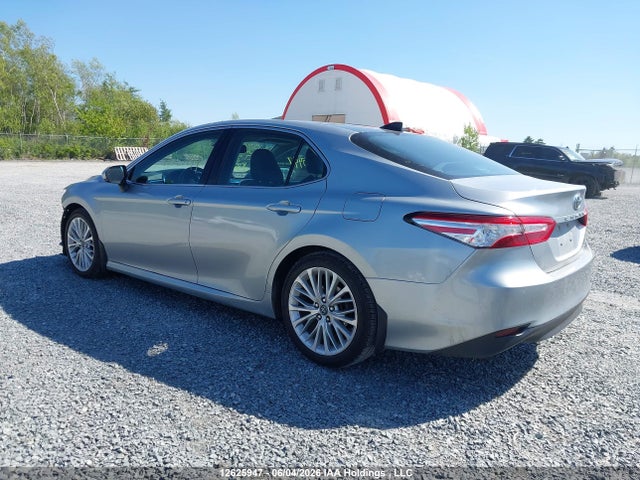 Продажа на аукционе авто 2018 Toyota Camry Xle, vin: 4T1B11HK7JU027154, номер лота: 12625947