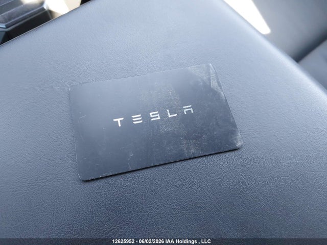 12625952 :رقم المزاد ، 7G2CEHED9SA063380 vin ، 2025 Tesla Cybertruck Awd مزاد بيع