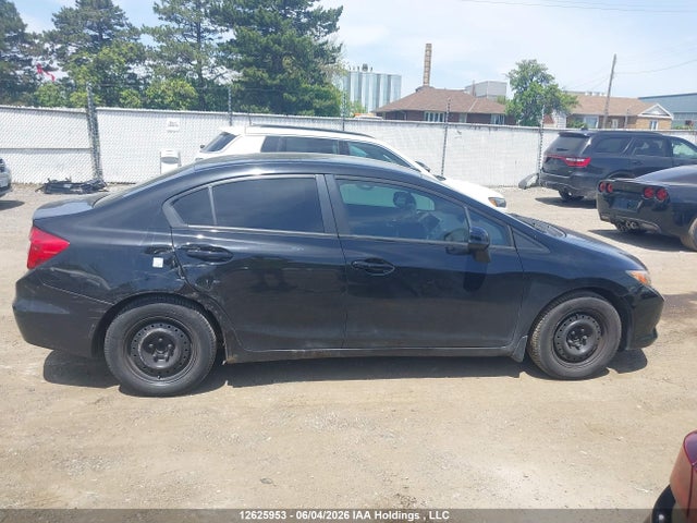 Продажа на аукционе авто 2012 Honda Civic Lx, vin: 2HGFB2F47CH121040, номер лота: 12625953