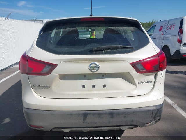 Продаж на аукціоні авто 2017 Nissan Qashqai, vin: JN1BJ1CR4HW101821, номер лоту: 12625970