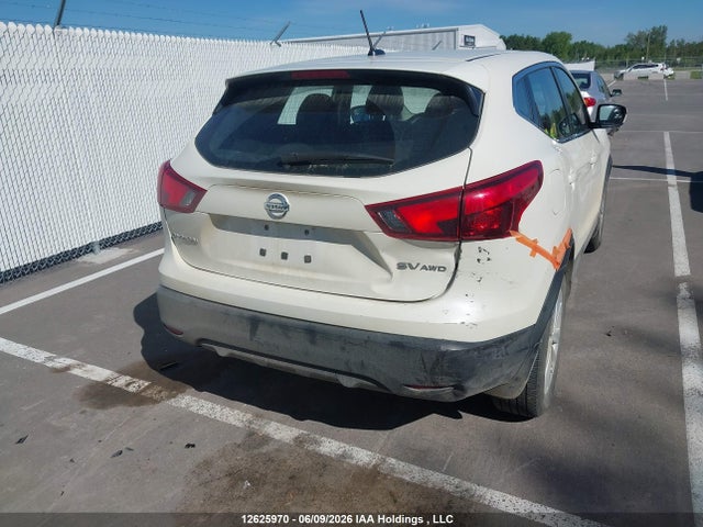 Продаж на аукціоні авто 2017 Nissan Qashqai, vin: JN1BJ1CR4HW101821, номер лоту: 12625970