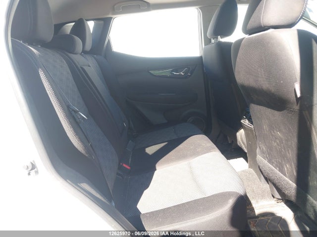 Продаж на аукціоні авто 2017 Nissan Qashqai, vin: JN1BJ1CR4HW101821, номер лоту: 12625970