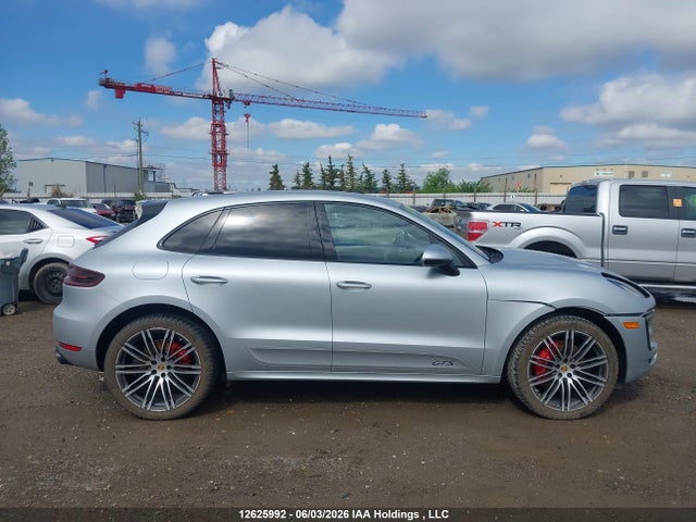 WP1AG2A50JLB64109 Porsche Macan Gts