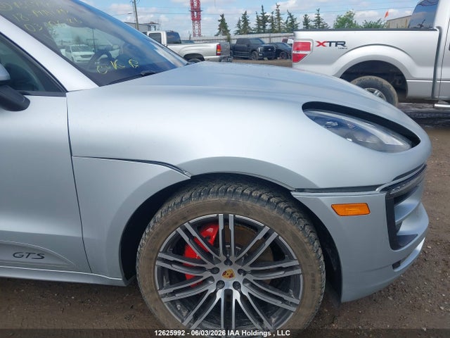 WP1AG2A50JLB64109 Porsche Macan Gts