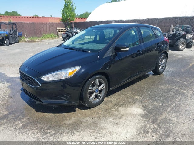 Ford Focus 2017 1FADP3K25HL293424 Image 2