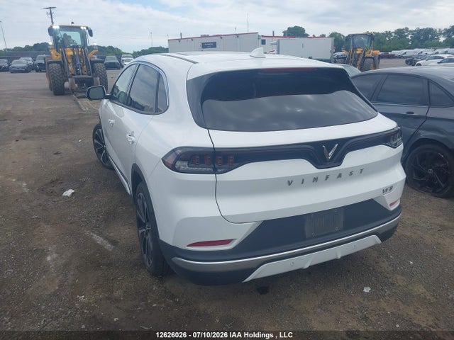 Продажа на аукционе авто 2023 Vinfast Trading And Vf 8 Plus, vin: RLLV1AFA8PH003447, номер лота: 12626026