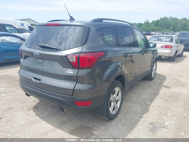 1FMCU0GD8KUB16466 Ford ESCAPE SE