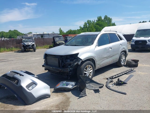 Продажа на аукционе авто 2015 Kia Sorento Lx/lx Premium, vin: 5XYKTCA61FG552050, номер лота: 12626065