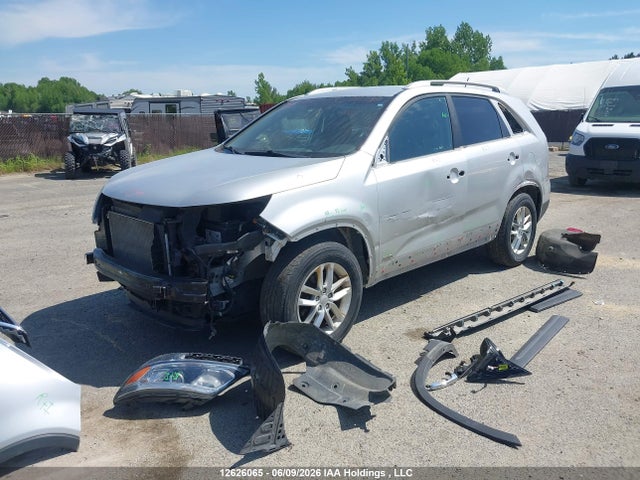Продажа на аукционе авто 2015 Kia Sorento Lx/lx Premium, vin: 5XYKTCA61FG552050, номер лота: 12626065