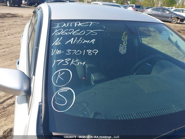 Продажа на аукционе авто 2016 Nissan Altima 2.5/2.5 S/2.5 Sl Tech/2.5 Sr/2.5 Sv, vin: 1N4AL3AP3GN370189, номер лота: 12626075