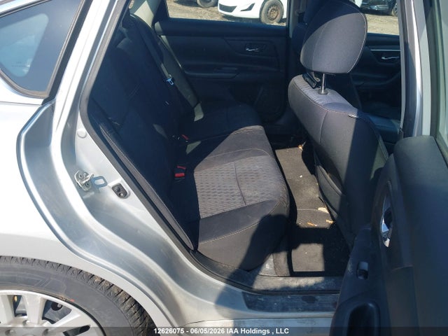 Продажа на аукционе авто 2016 Nissan Altima 2.5/2.5 S/2.5 Sl Tech/2.5 Sr/2.5 Sv, vin: 1N4AL3AP3GN370189, номер лота: 12626075