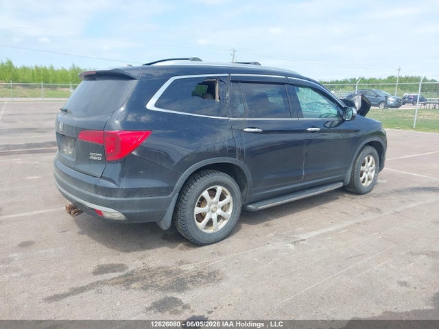 12626080 :رقم المزاد ، 5FNYF6H9XGB512173 vin ، 2016 Honda Pilot Touring مزاد بيع