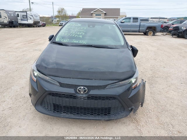 2022 Toyota Corolla Le/xle მანქანა იყიდება აუქციონზე, vin: 5YFBPMBE0NP325684, აუქციონის ნომერი: 12626084