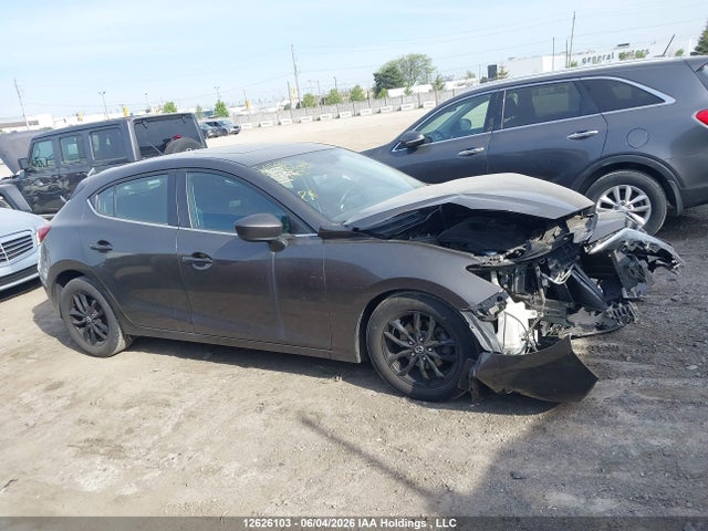3MZBM1L76GM318091 Mazda MAZDA3