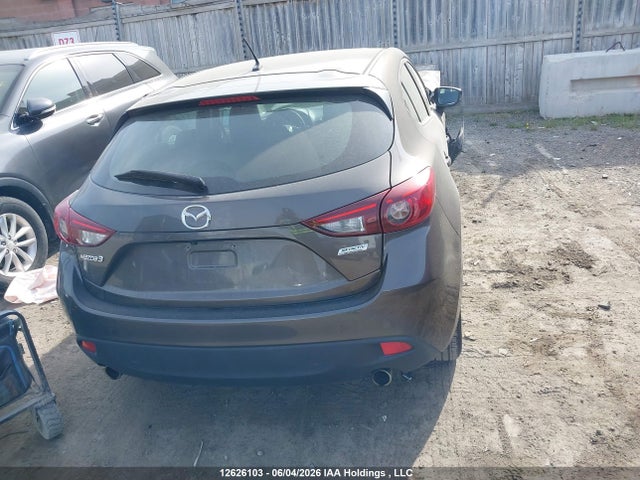 3MZBM1L76GM318091 Mazda MAZDA3