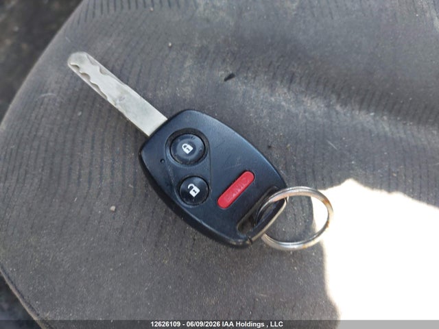 2012 Honda Fit Lx მანქანა იყიდება აუქციონზე, vin: LUCGE8H53C3000104, აუქციონის ნომერი: 12626109