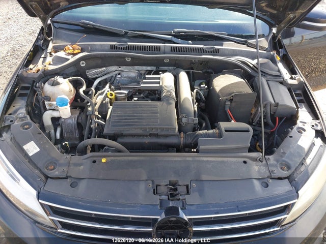 3VWD67AJ7GM308285 Volkswagen JETTA SE
