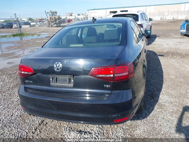 3VWD67AJ7GM308285 Volkswagen JETTA SE